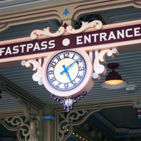 Disney Fastpass Entrance