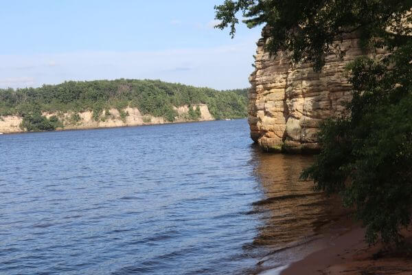 Wisconsin Dells waterways made by a serpent