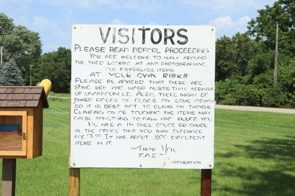 Fast visitor sign