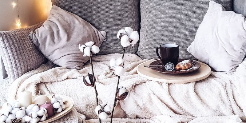 12 Essentials For A Perfectly Cozy Night In The Fall - Love And Traveling