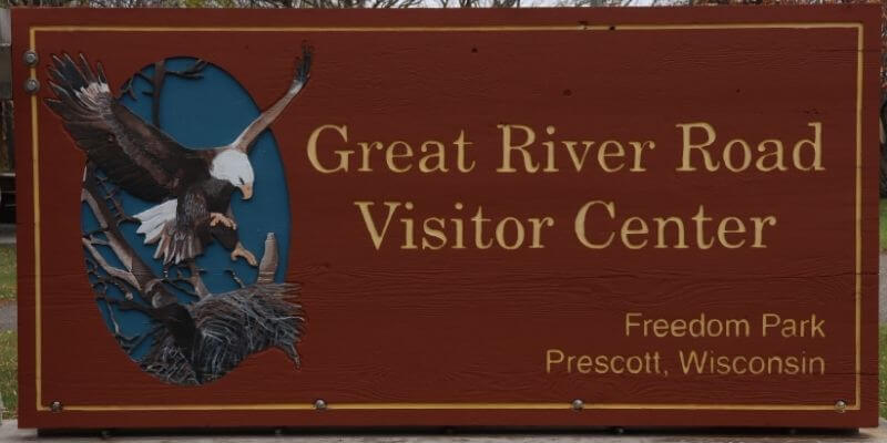 Great River Road Visitor Center