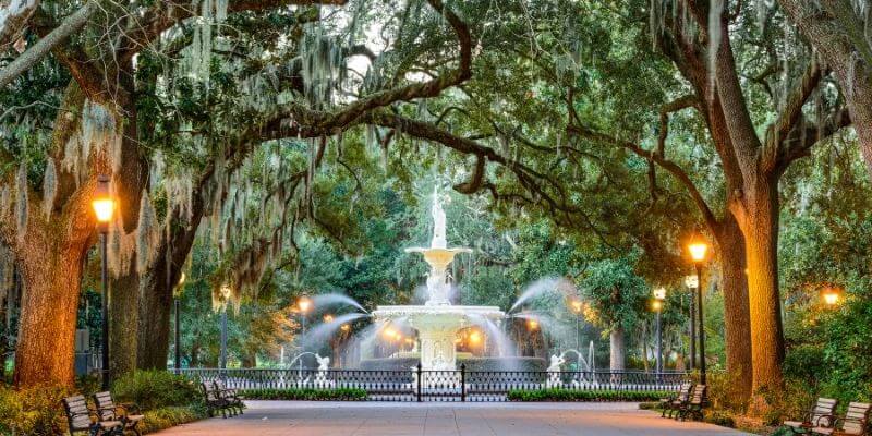 Savannah Georgia fountain in the square