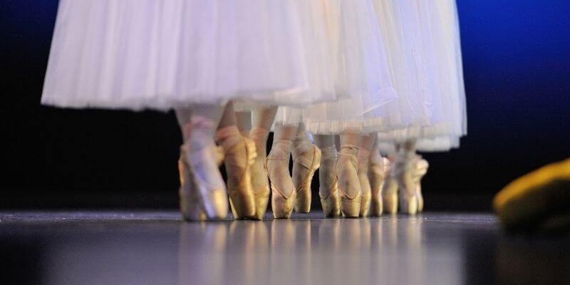 ballet feet at the theater