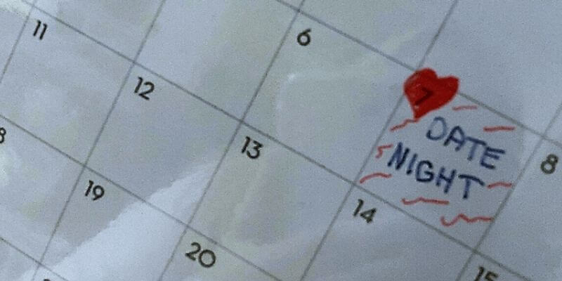 Date Abend im Kalender eingekreist