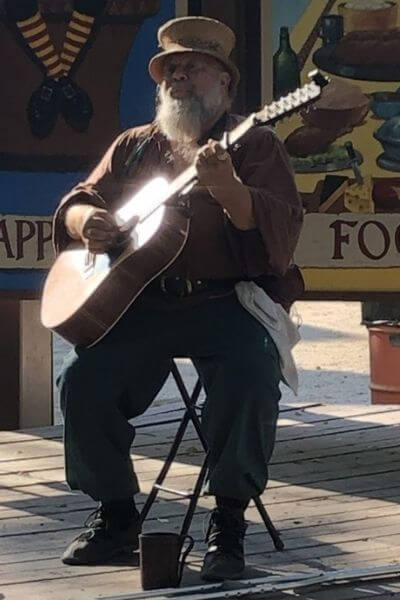 old time music at the faire