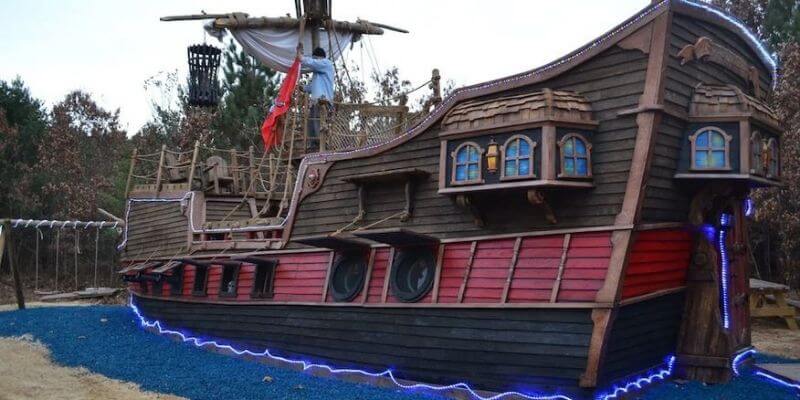 Spend the night in a pirate ship