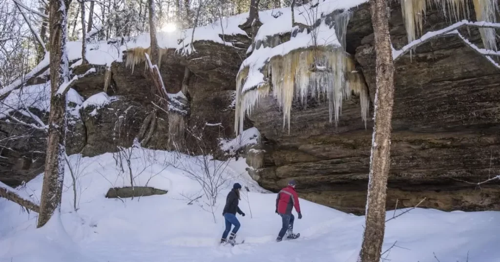 Hiking in the Wisconsin Dells in winter